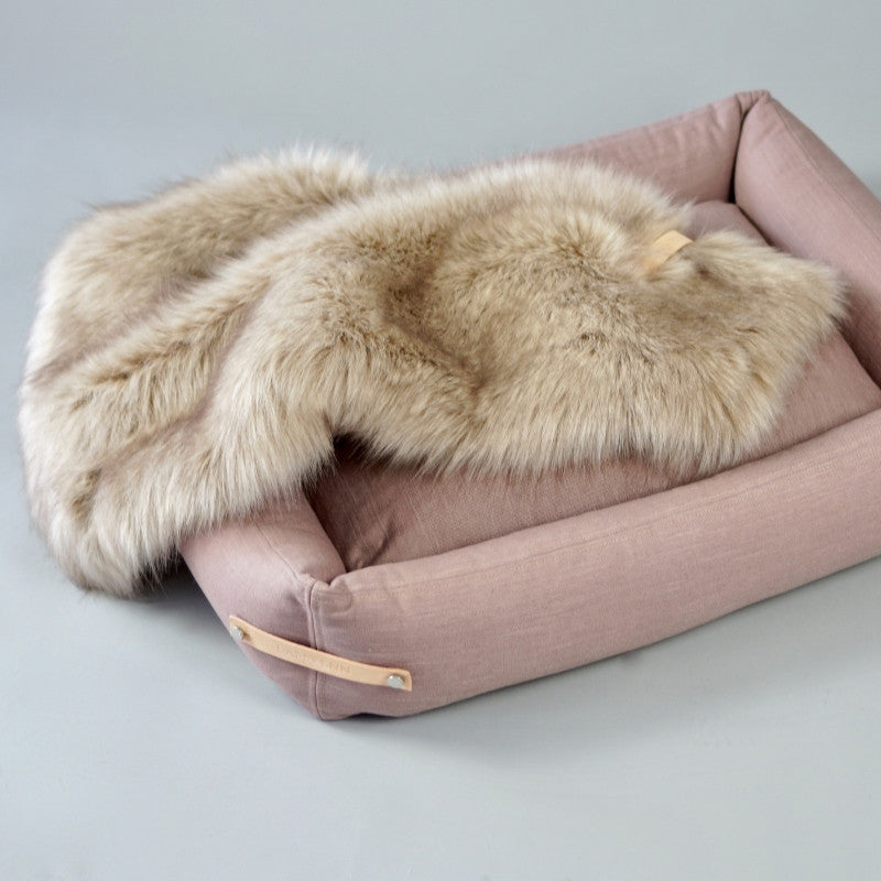 FÖRA - Plaid en fourrure pour chien