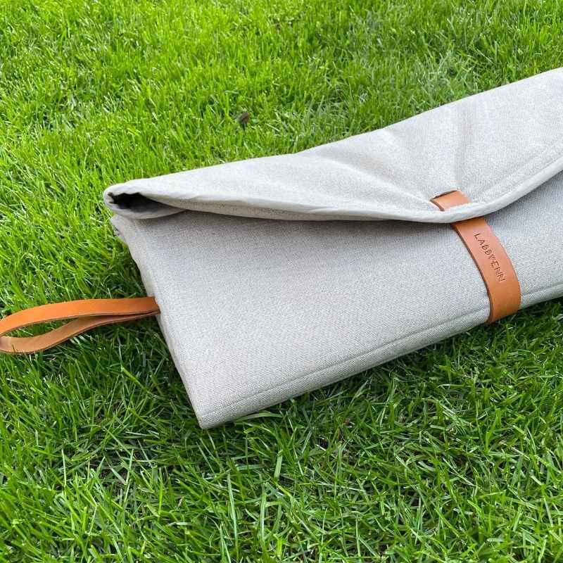 OKKA - Tapis de voyage pour chien