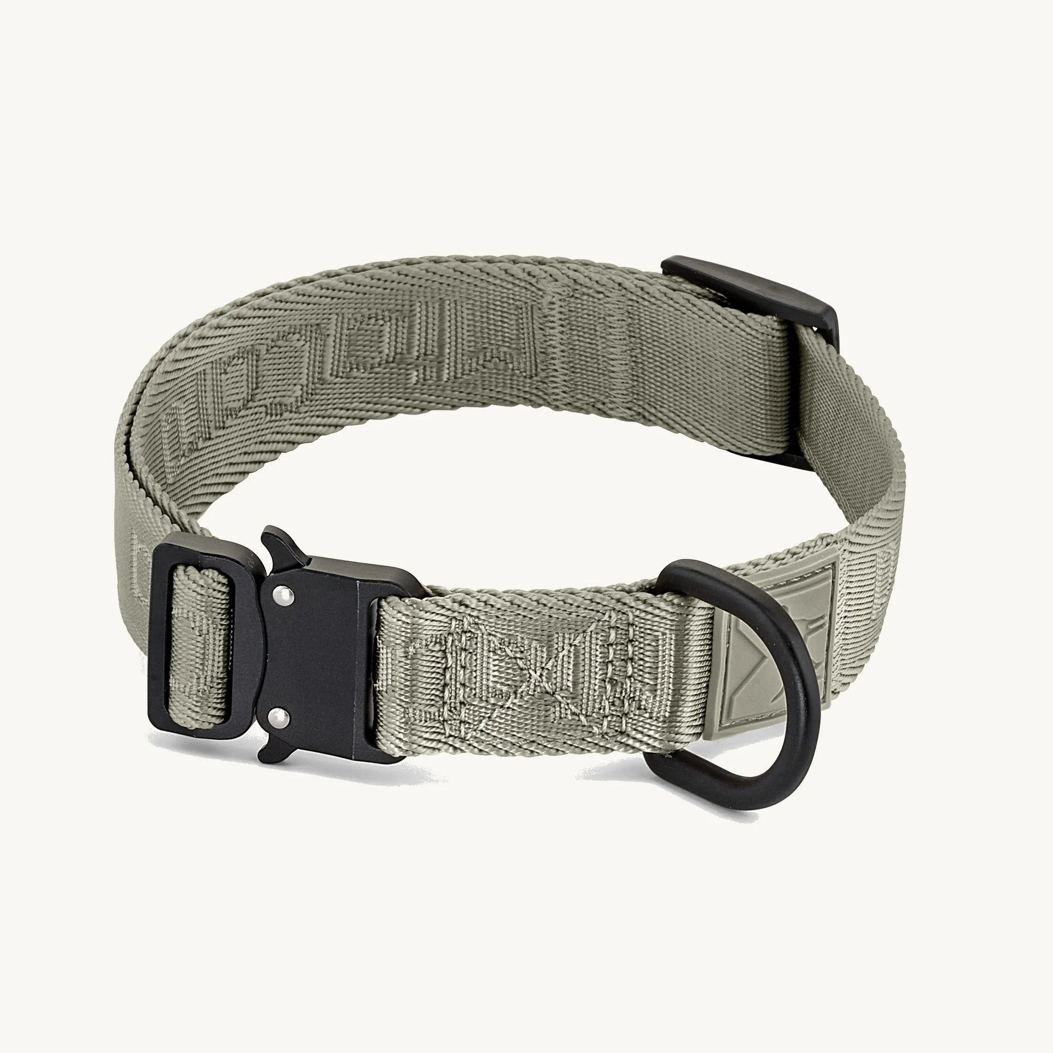 Collier Modena Walk couleur Grolive, vue de face – Maison Canisya