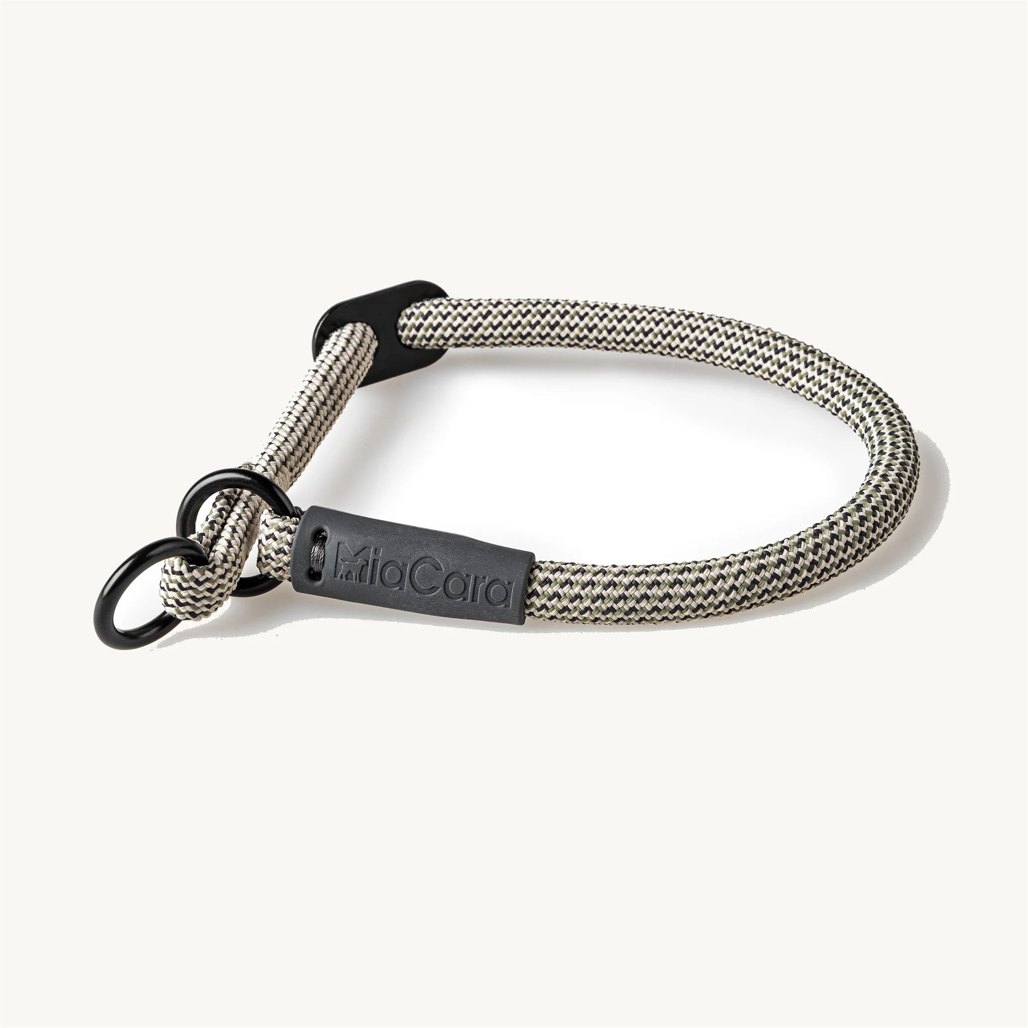 Collier Monza Slip taille XS — détail de la corde tressée fine, coloris Grolive — Maison Canisya