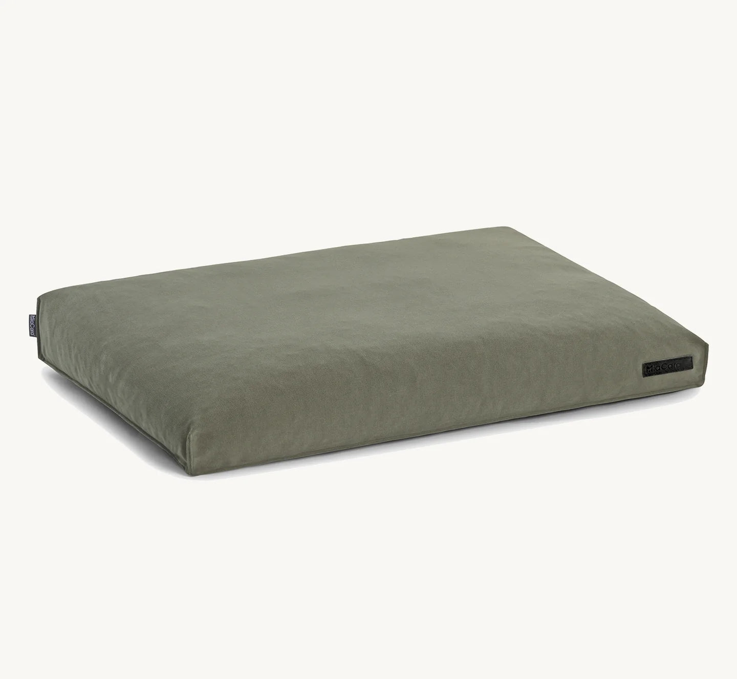 Comodo Housse Coussin – housse de coussin packshot coloris vert sage – Maison Canisya