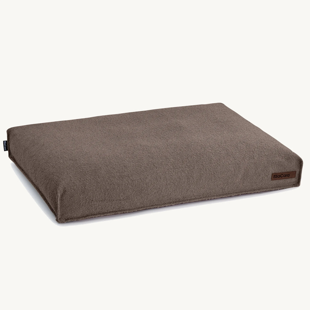 Coussin chien Mondo chocolat — vue produit fond neutre sans chien — Maison Canisya