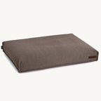 Coussin chien Mondo chocolat — vue produit fond neutre sans chien — Maison Canisya