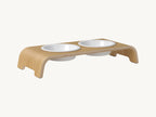 Dogbar Classic – gamelle surélevée coloris chêne clair avec bols en porcelaine – Maison Canisya