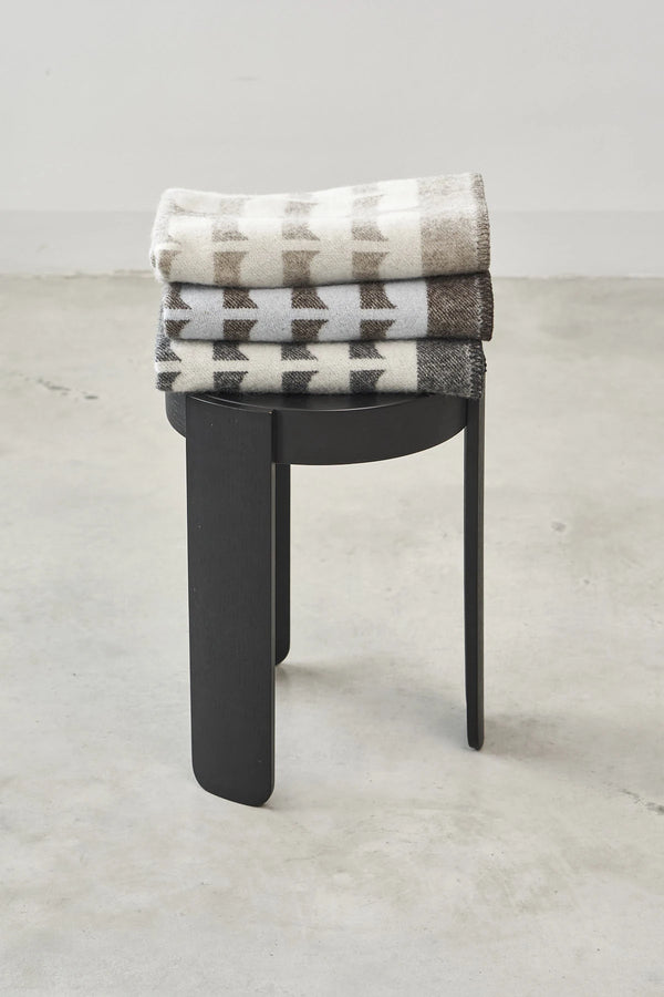 FLORA — Couverture en laine naturelle pour chien