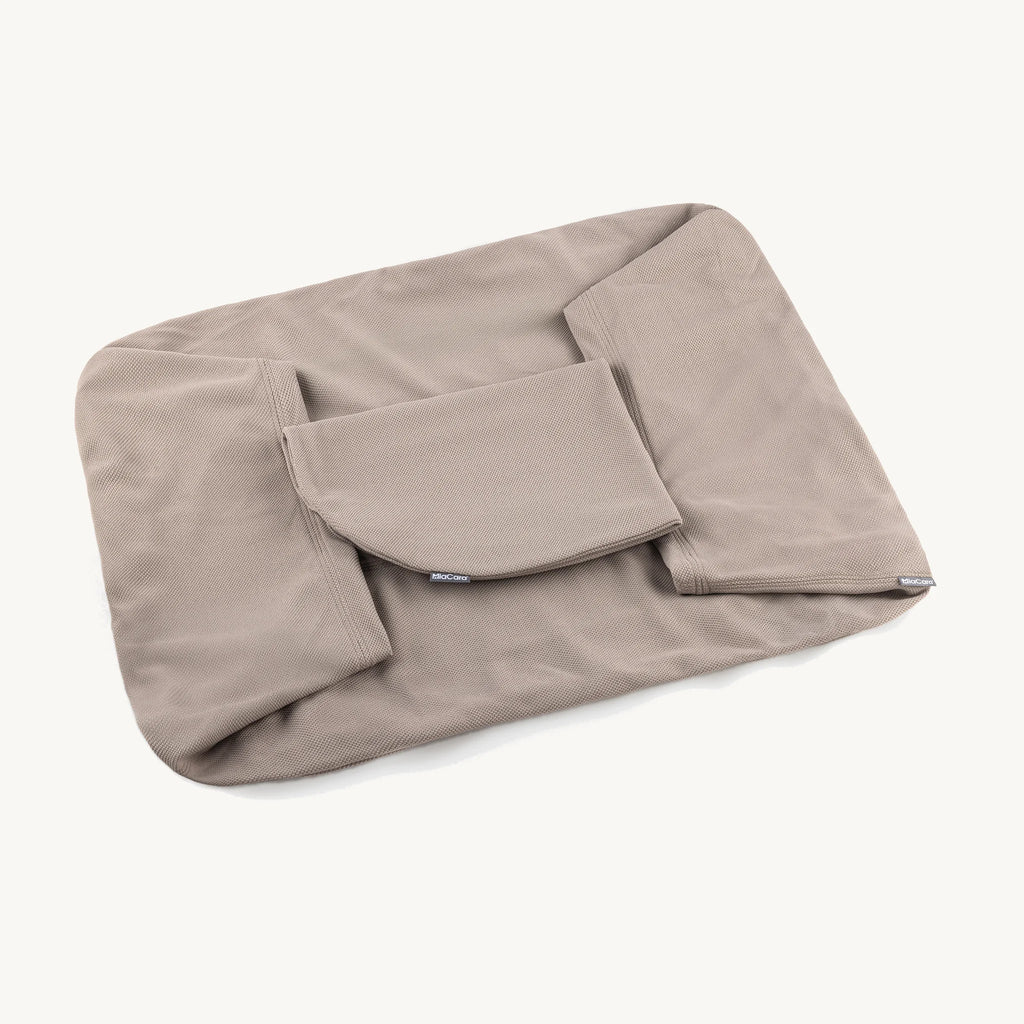 Housse Barca Cover Taupe dépliée tissu Trevira CS — Maison Canisya