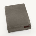 Housse Mare — housse coloris varech, pli net et texture apparente — Maison Canisya