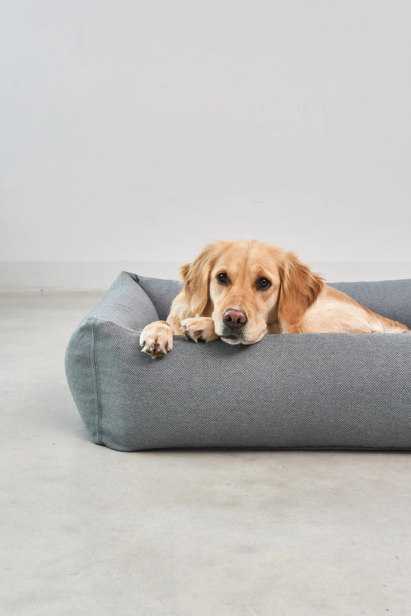 MARE — Le lit pour chien né de l'océan, tissu recyclé SEAQUAL