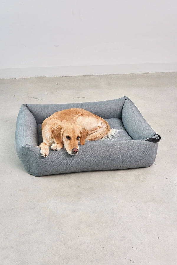 MARE — Le lit pour chien né de l'océan, tissu recyclé SEAQUAL