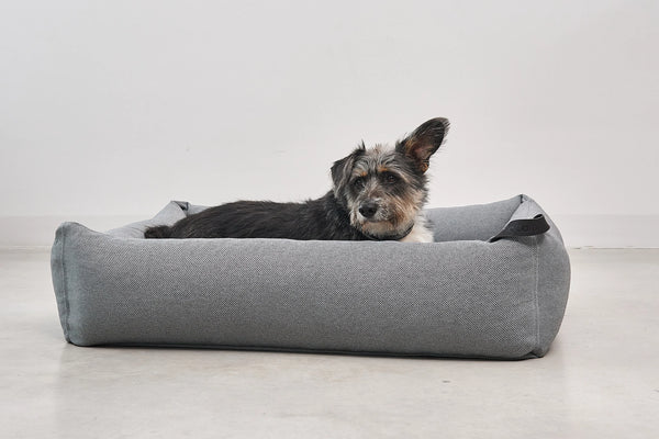MARE — Le lit pour chien né de l'océan, tissu recyclé SEAQUAL