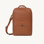 PAWLII Sac à dos de transport pour chien – cuir cognac, vue de face – Maison Canisya