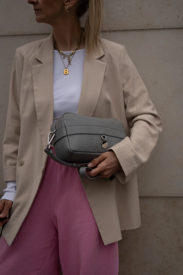 PAWLII — Sac bandoulière pour chien en cuir Nappa italien, Gris Pierre