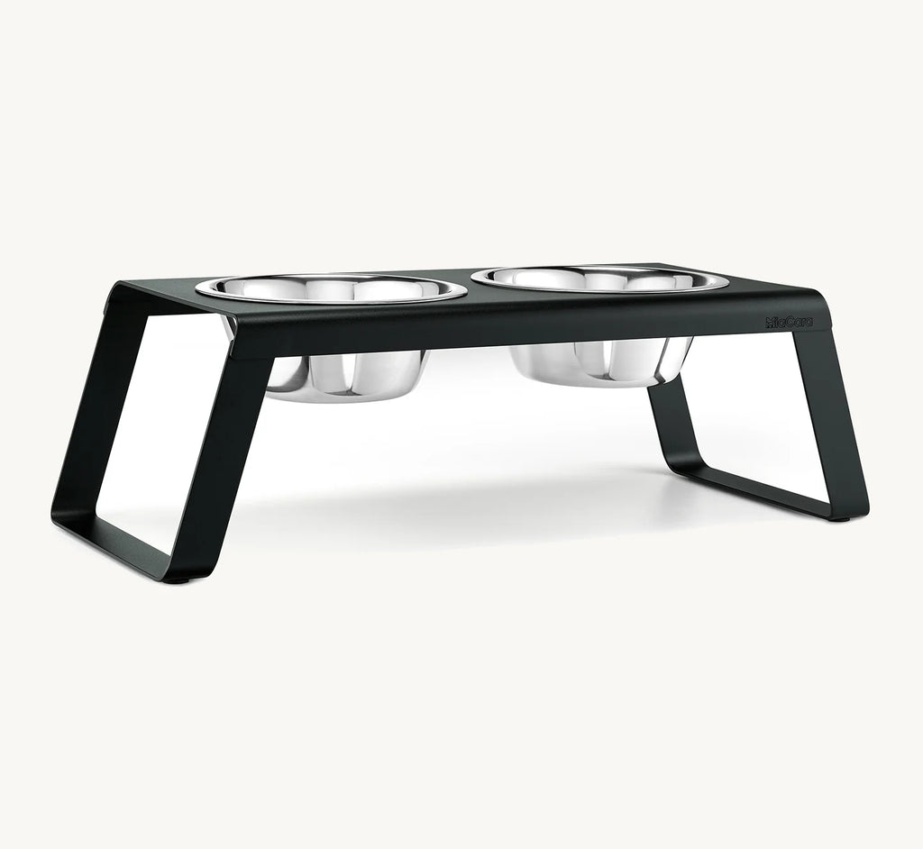 Porte-gamelle Desco Alu MiaCara noir taille L avec bols inox, vue en angle sur fond neutre — Maison Canisya