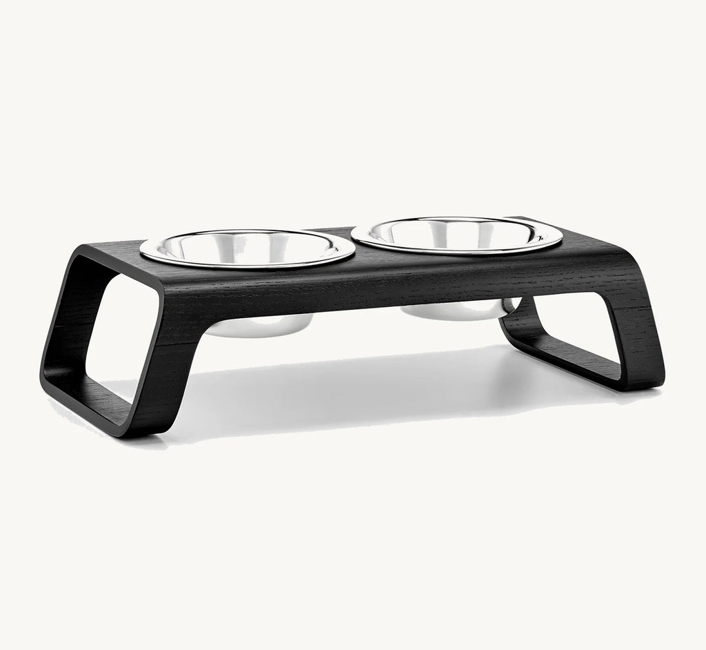 Porte-gamelle Desco MiaCara taille S en frêne noir teinté avec bols inox, vue de face — Maison Canisya