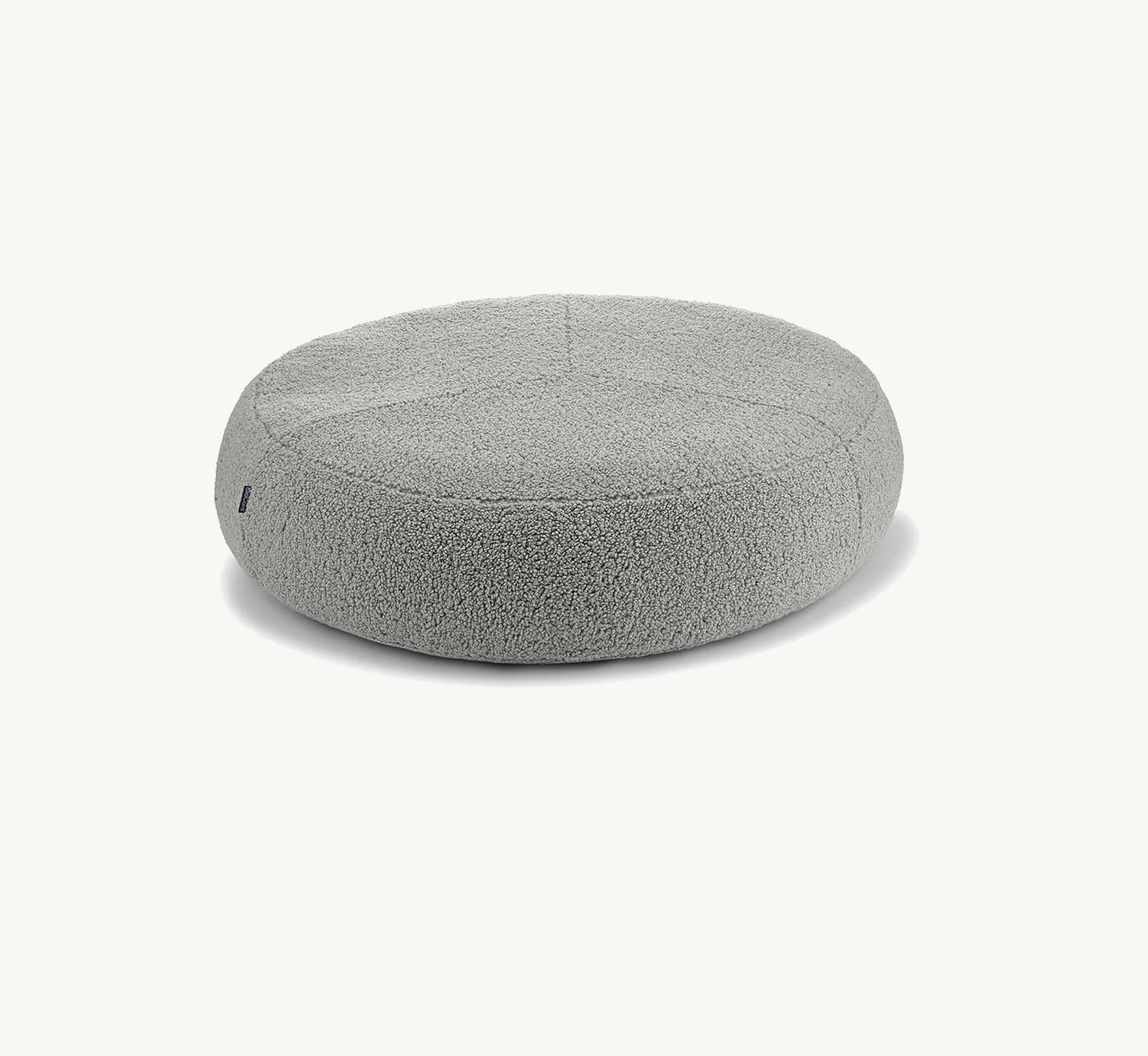 Pouf pour chien Senso – Vue trois quarts coloris Pebble, taille SM – Maison Canisya